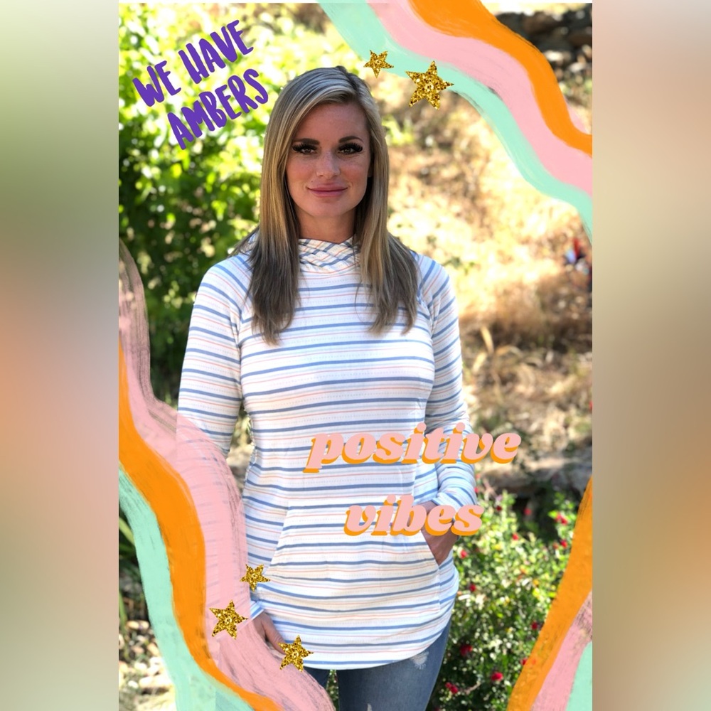NWT LuLaRoe Amber Hoodie beach colors - Picture 6 of 7